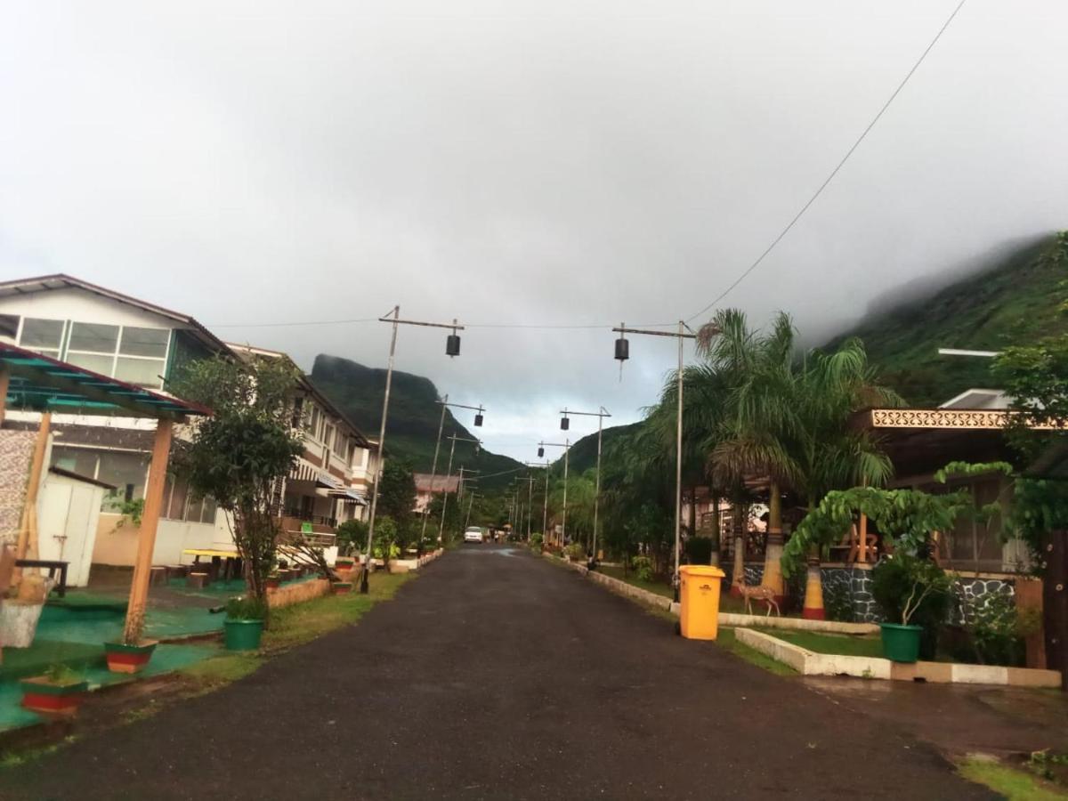 Rainforest Resort And Spa, Igatpuri -Nature'S Luxury Awaits Exterior foto